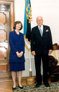 Sarah Squire, the Ambassador of the United Kingdom of Great Britain and Northern Ireland presented her credentials to the President of the Republic