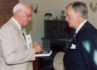 President Lennart Meri annab Arhi Palosuole üle Maarjamaa Risti ordeni (Autor:Erik Peinar)