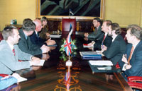 Vabariigi President ning Suurbritannia ja Põhja-Iirimaa Ühendkuningriigi välisministrer Robin Cook Kadriorus