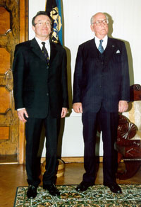 The Byelorussian Ambassador Mikhail A. Marinch on the ceremony of presenting his credentials to the President of the Republic