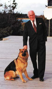 H. E. President Lennart Meri and his dog Mathias Rust